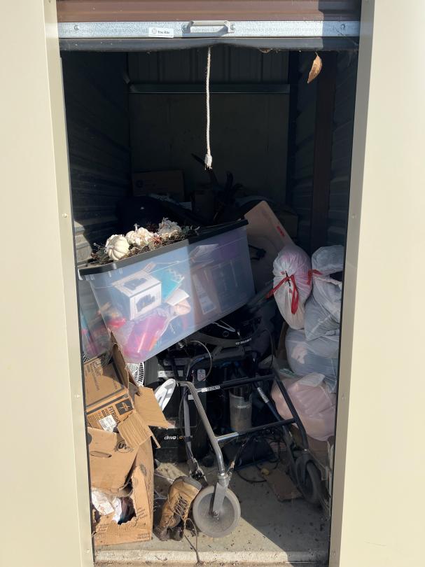 Storage Unit Auction in Sioux Falls, SD at New Prairie Storage W